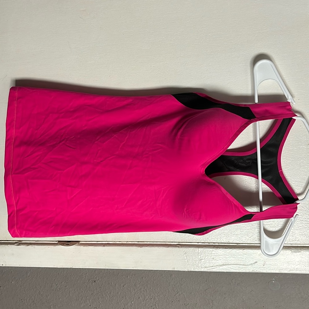 Victoria’s Secret Sport Tank Top